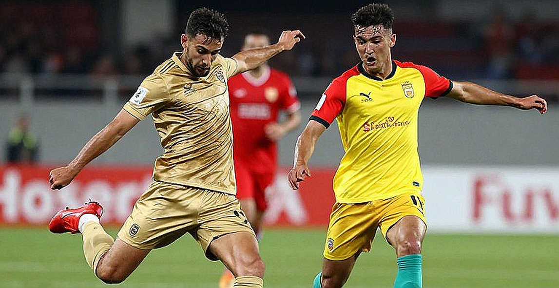 Người khổng lồ đến thị trấn! HLV Celta ca ngợi Juventus 'lịch sử' trước khi tìm cách gây sốc Europa League