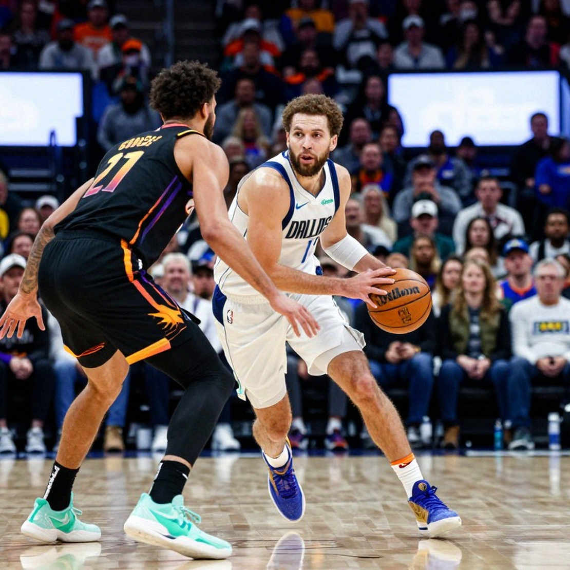 Curry lật cổ chân phải ở buổi tập mở Chase Center: Warriors bước vào mùa giải với vết nứt đã biết trước