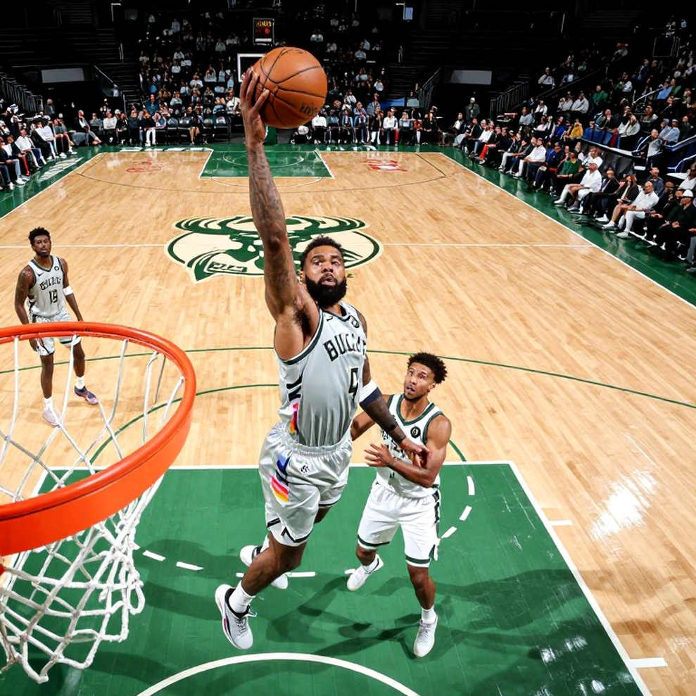 EuroLeague mở rộng lên 8 đội từ 2027-28: Bốn đại diện Olympiacos ở Como và bài toán chia lại miếng bánh