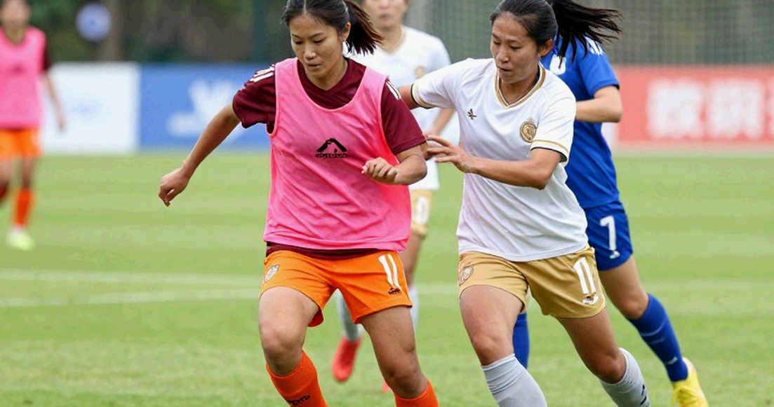 Vạch việt vị milimet và cái chết của bản năng: Điều V.League đang đánh mất Vạch việt vị milimet và cái chết của bản năng: Điều V.League đang đánh mất