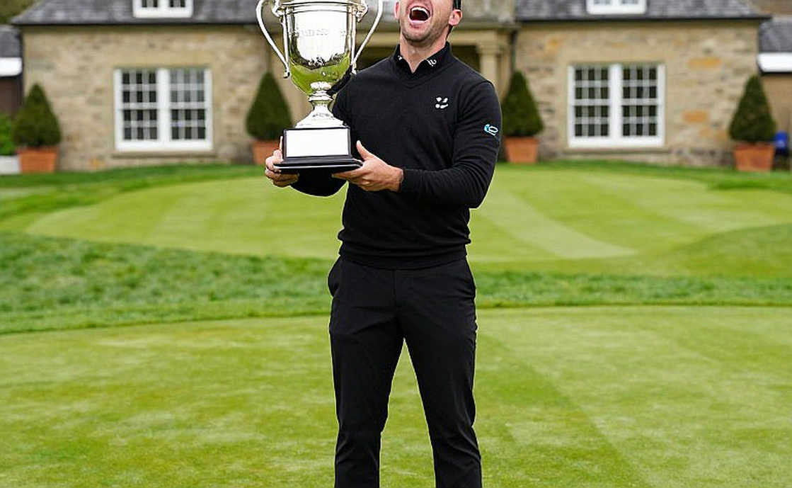Chiếc ghế trống của số một thế giới ở Presidents Cup