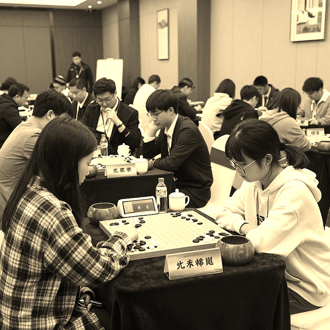 GCL 2026: Carlsen thua Firouzja sau 49 nước, và đồng hồ mới là người kể chuyện GCL 2026: Carlsen thua Firouzja sau 49 nước, và đồng hồ mới là người kể chuyện