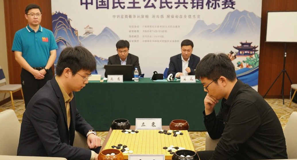 Carlsen gọi Sindarov là ứng viên rõ ràng: bản đồ không gian của một trận tranh ngôi chưa khai cuộc Carlsen gọi Sindarov là ứng viên rõ ràng: bản đồ không gian của một trận tranh ngôi chưa khai cuộc