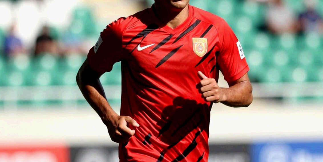 Bảy lần ra sân, hợp đồng đến 2029: Bài toán tồn kho Bryan Zaragoza và vòng xoáy cho mượn ở LaLiga